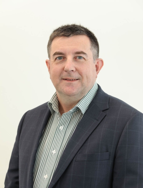 Andrew MacDonald